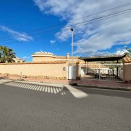 Resale - Villa -
Ciudad Quesada - La Marquesa Golf