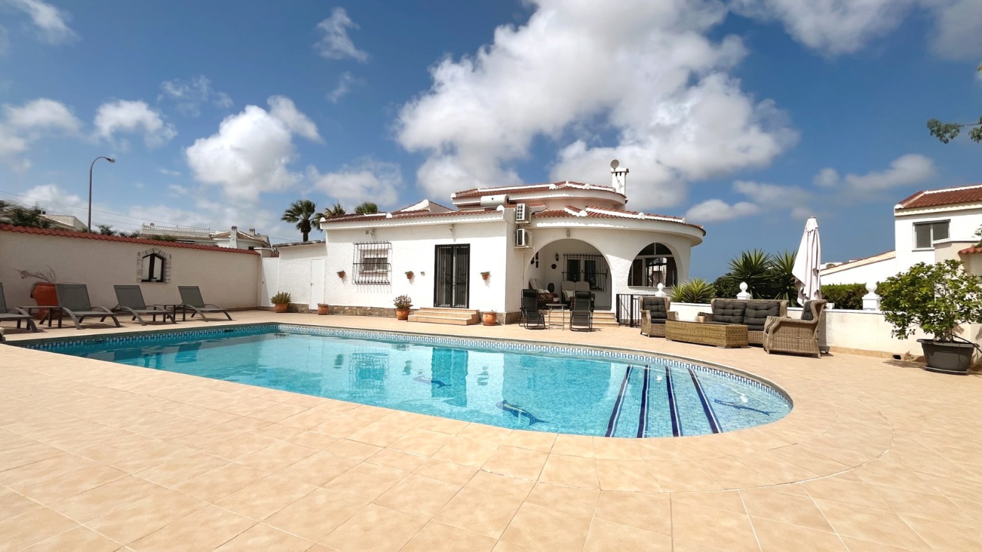 Resale - Villa -
Ciudad Quesada - La Marquesa Golf