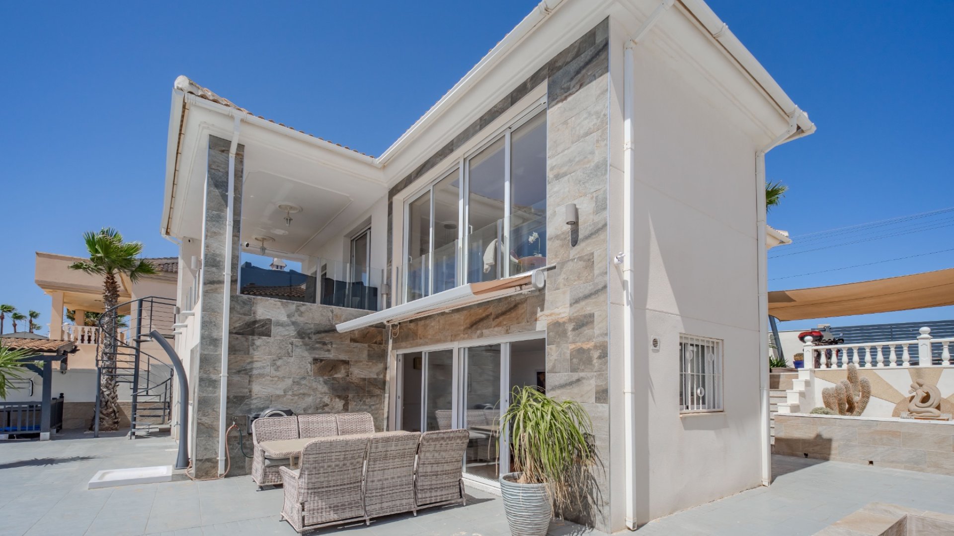 Resale - Villa -
Ciudad Quesada - La Marquesa Golf