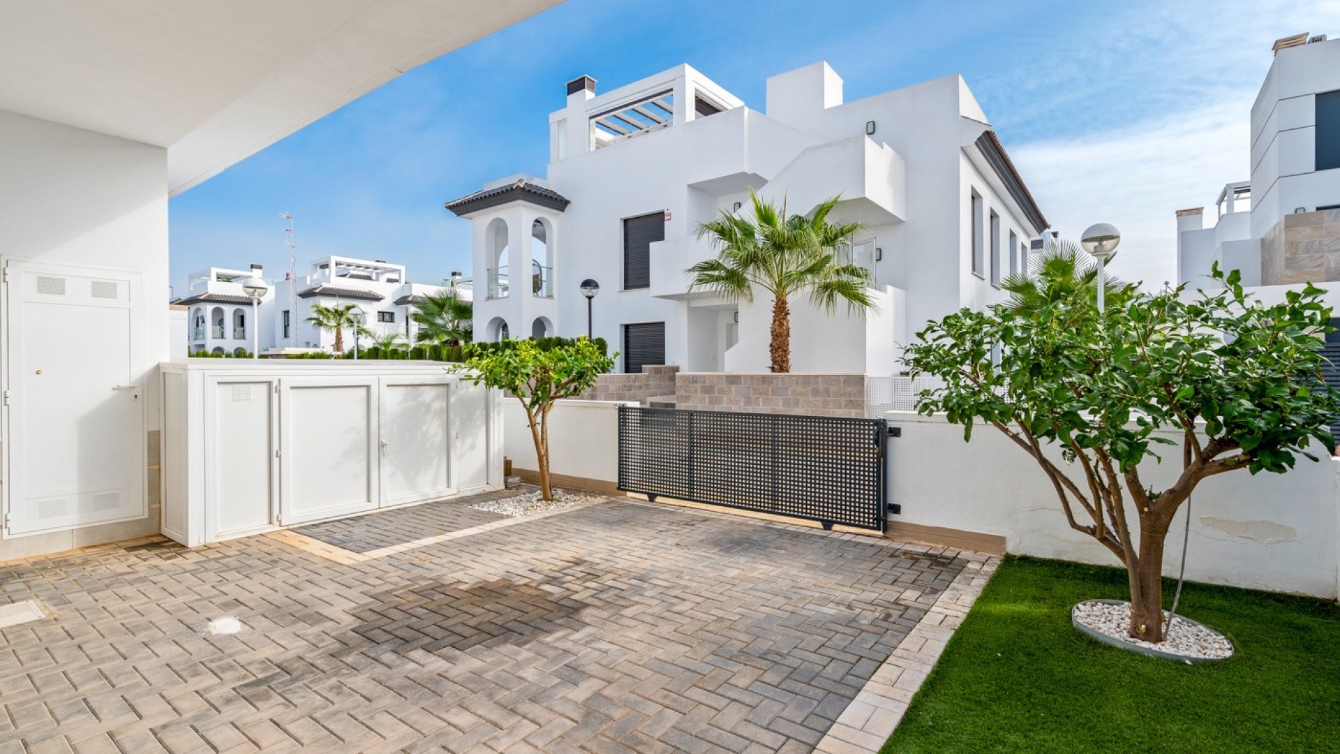 Resale - Villa -
Ciudad Quesada - Lo Marabú