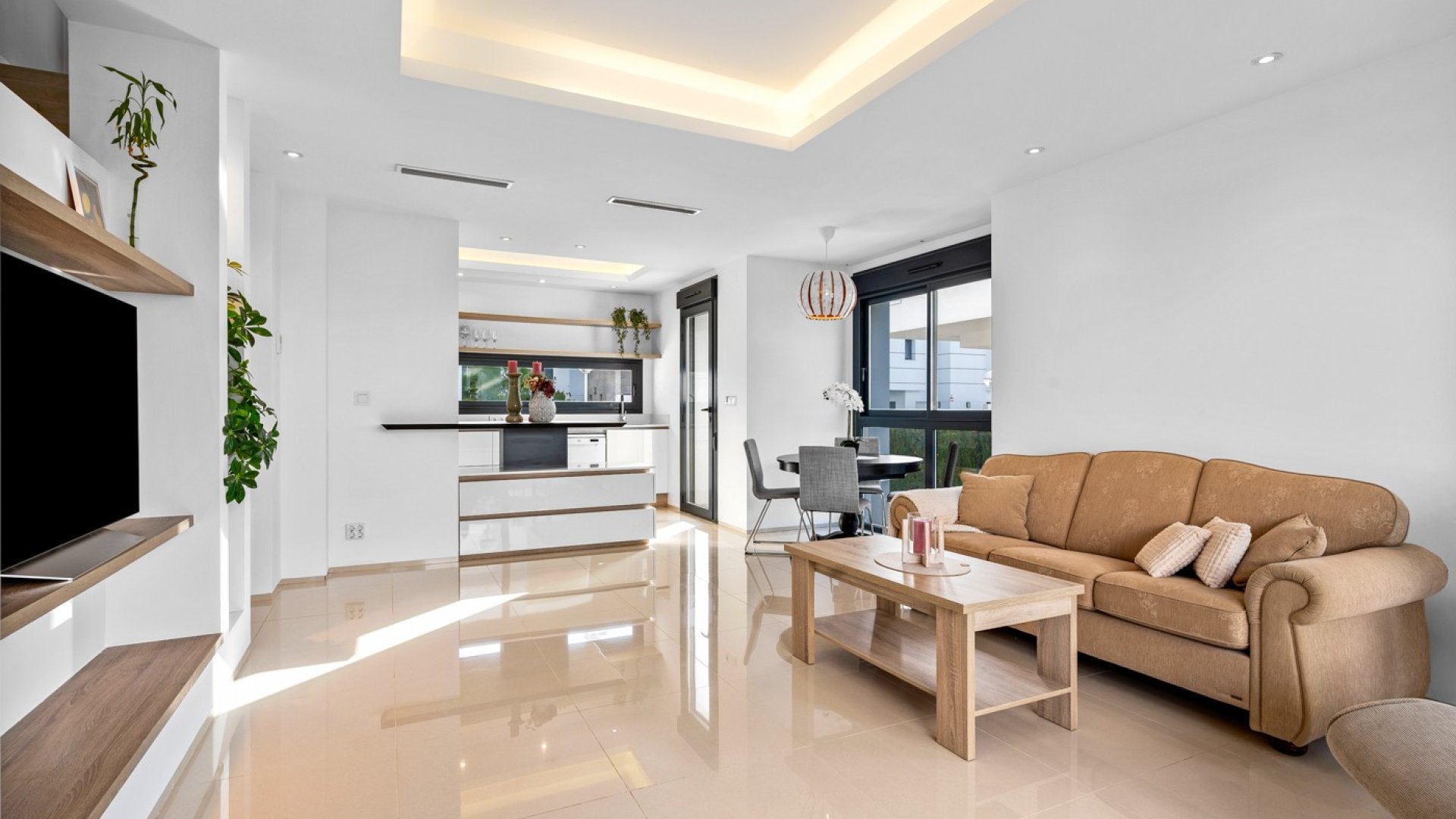 Resale - Villa -
Ciudad Quesada - Lo Marabú