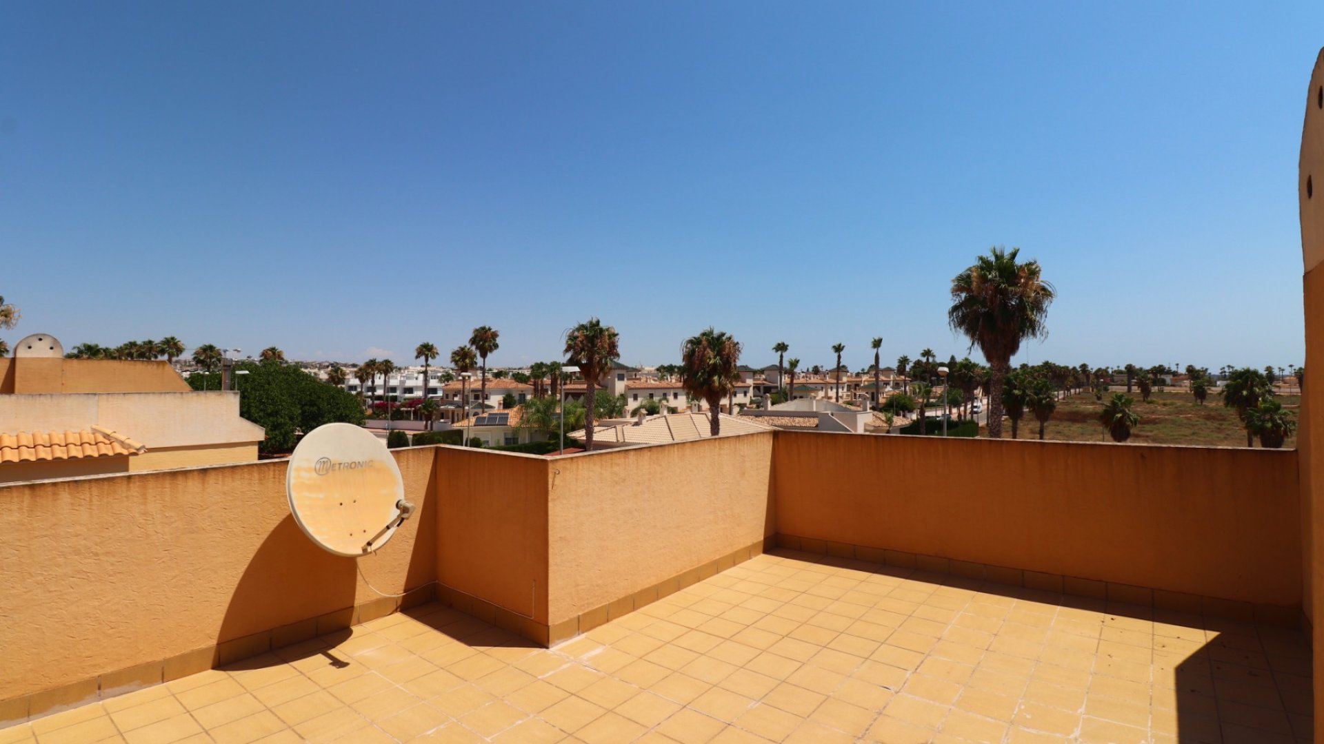 Resale - Villa -
Ciudad Quesada - Lo Marabú