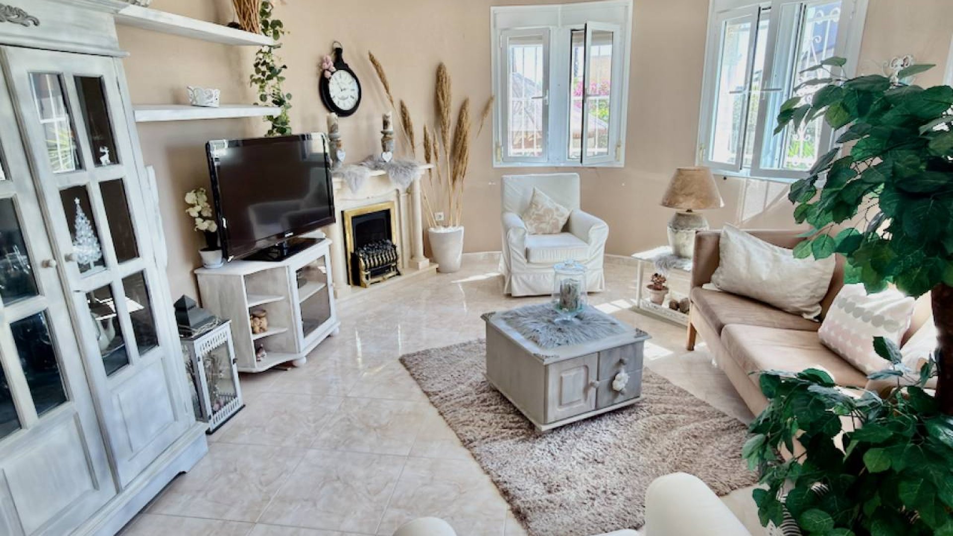 Resale - Villa -
Ciudad Quesada - Lo Pepin