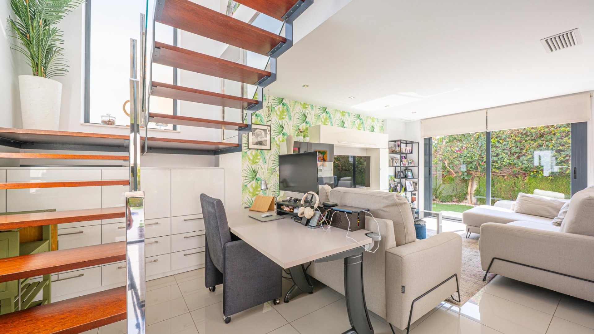 Resale - Villa -
Ciudad Quesada - Lo Pepin