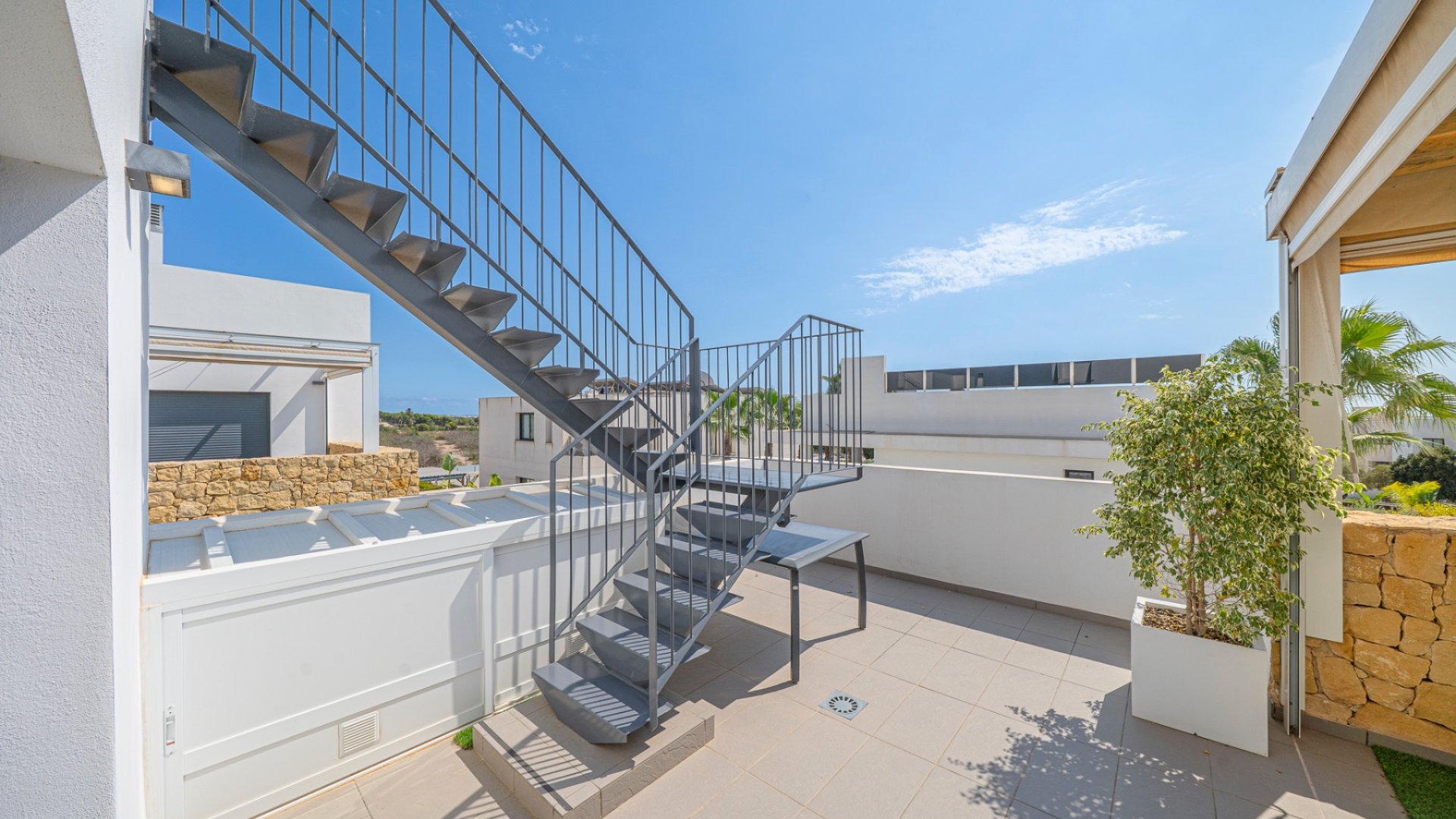 Resale - Villa -
Ciudad Quesada - Lo Pepin