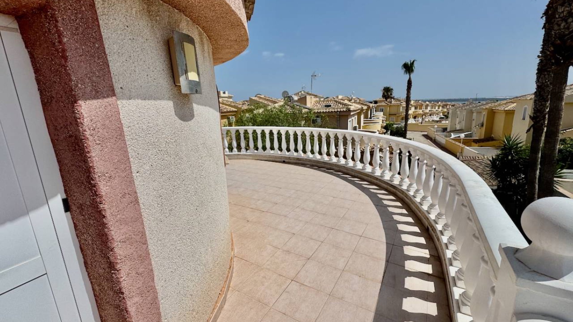 Resale - Villa -
Ciudad Quesada - Lo Pepin