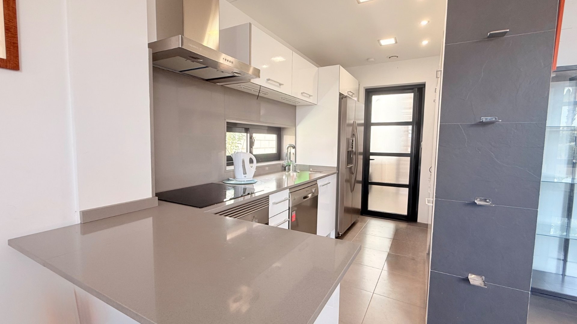 Resale - Villa -
Ciudad Quesada - Pueblo Bravo