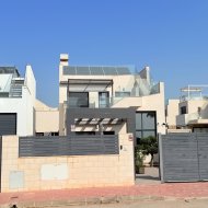Resale - Villa -
Ciudad Quesada - Pueblo Bravo