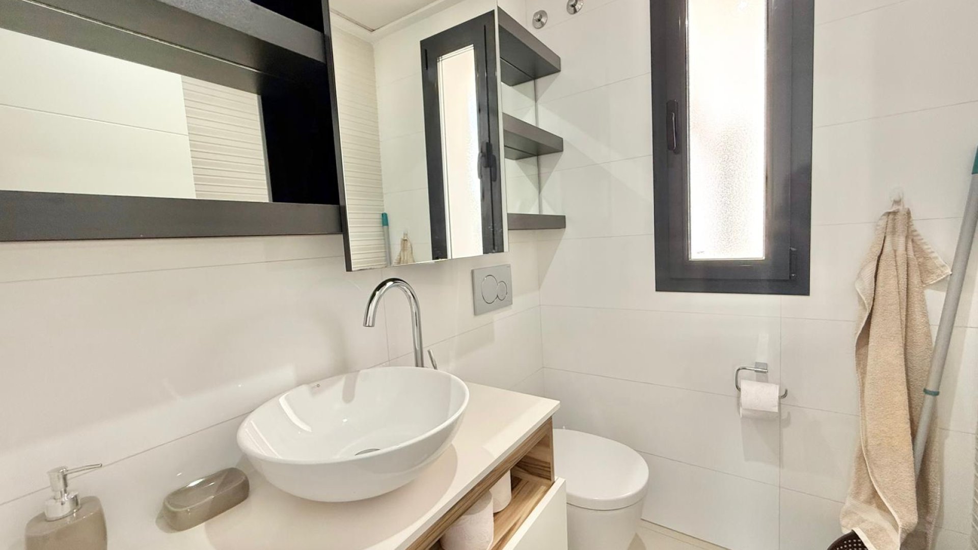 Resale - Villa -
Ciudad Quesada - Pueblo Bravo