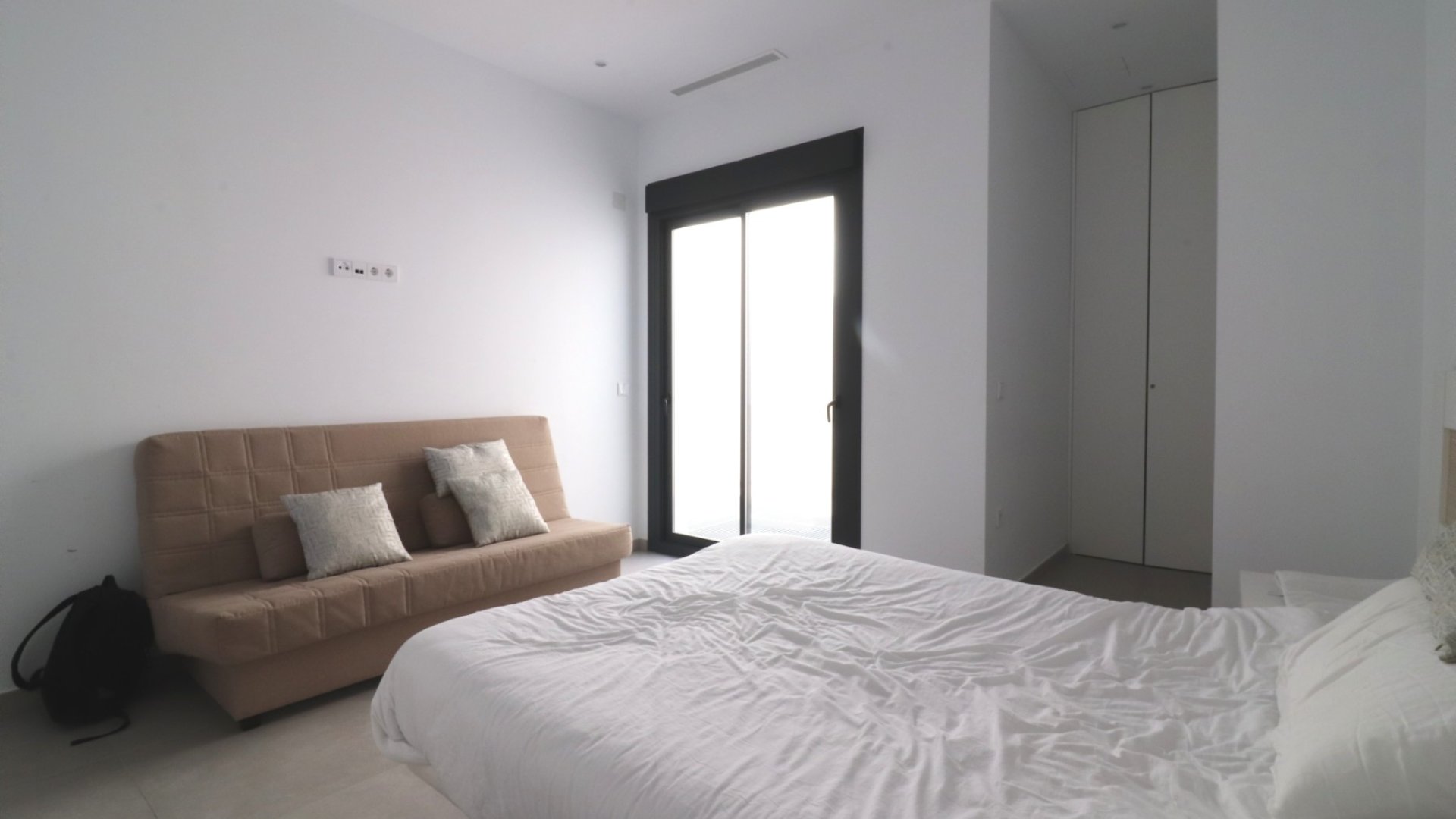 Resale - Villa -
Ciudad Quesada - Pueblo Lucero