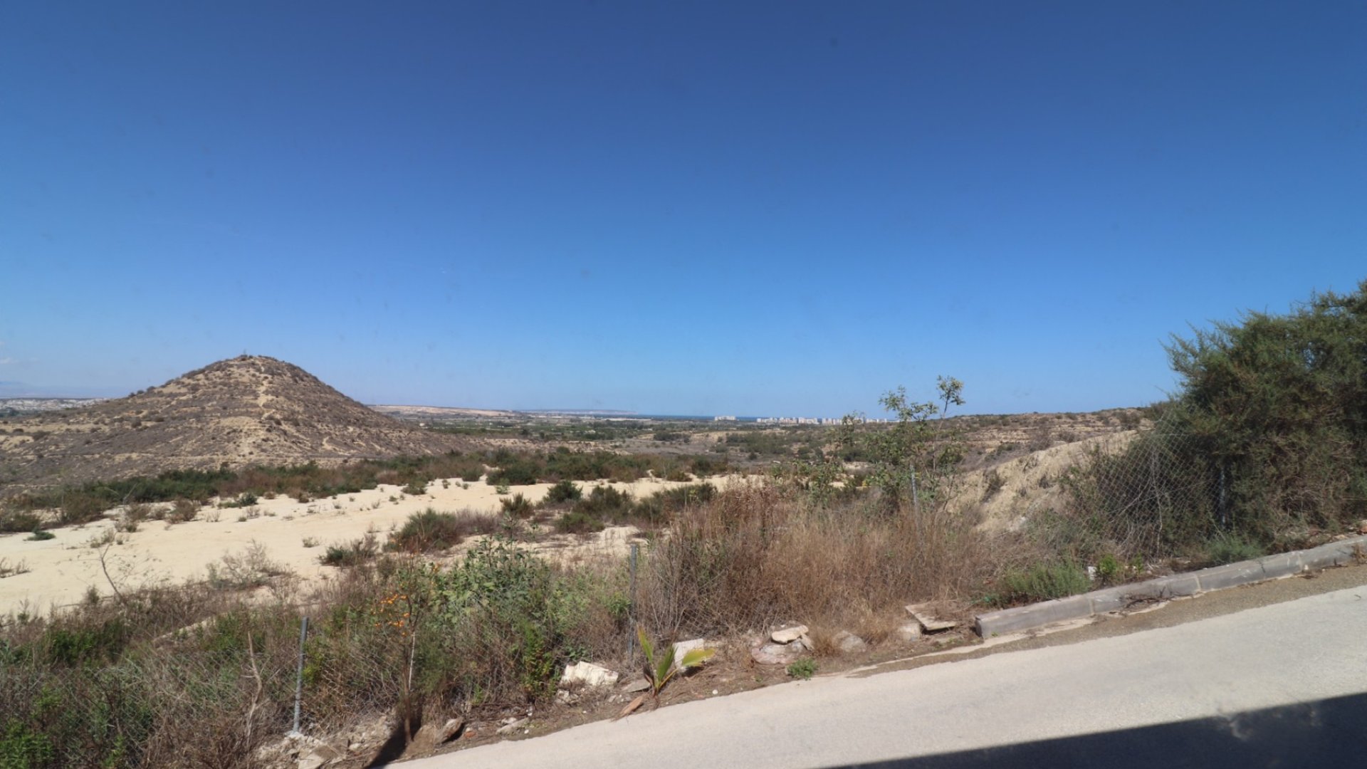 Resale - Villa -
Ciudad Quesada - Pueblo Lucero