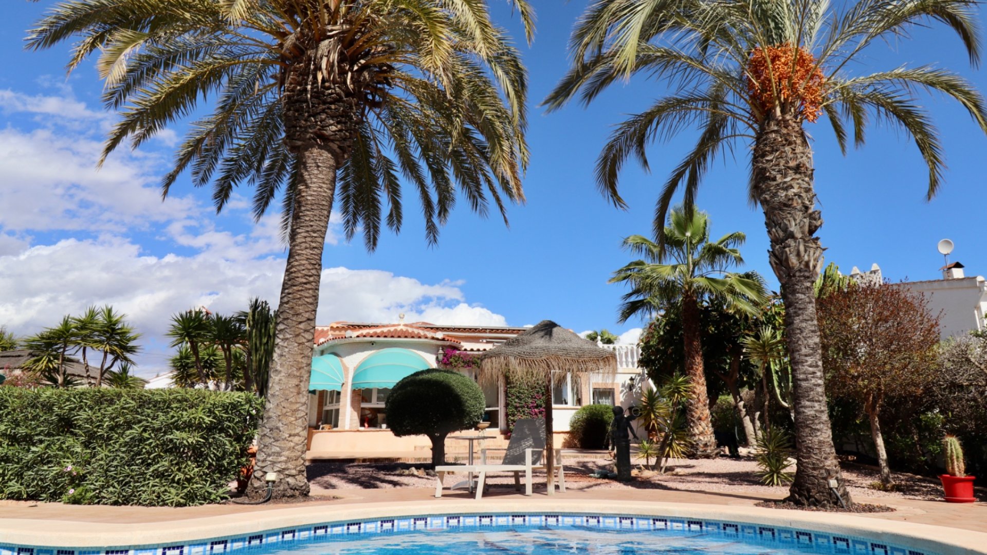 Resale - Villa -
Ciudad Quesada - Quesada Center
