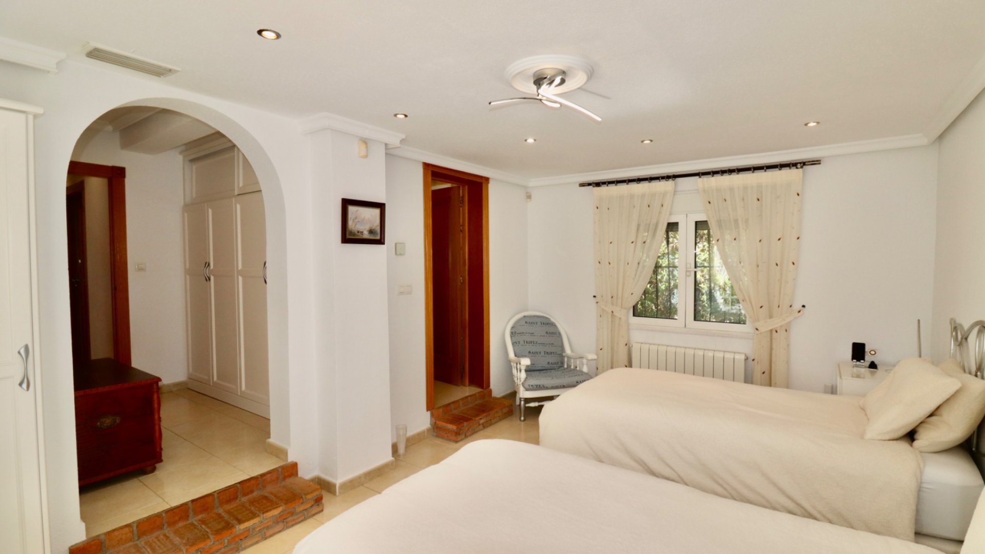 Resale - Villa -
Ciudad Quesada - Quesada Center