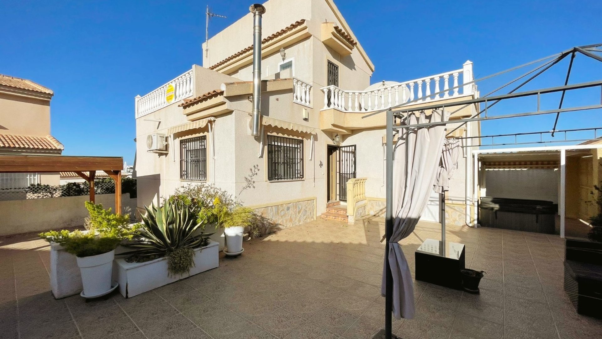 Resale - Villa -
Ciudad Quesada - Rojales