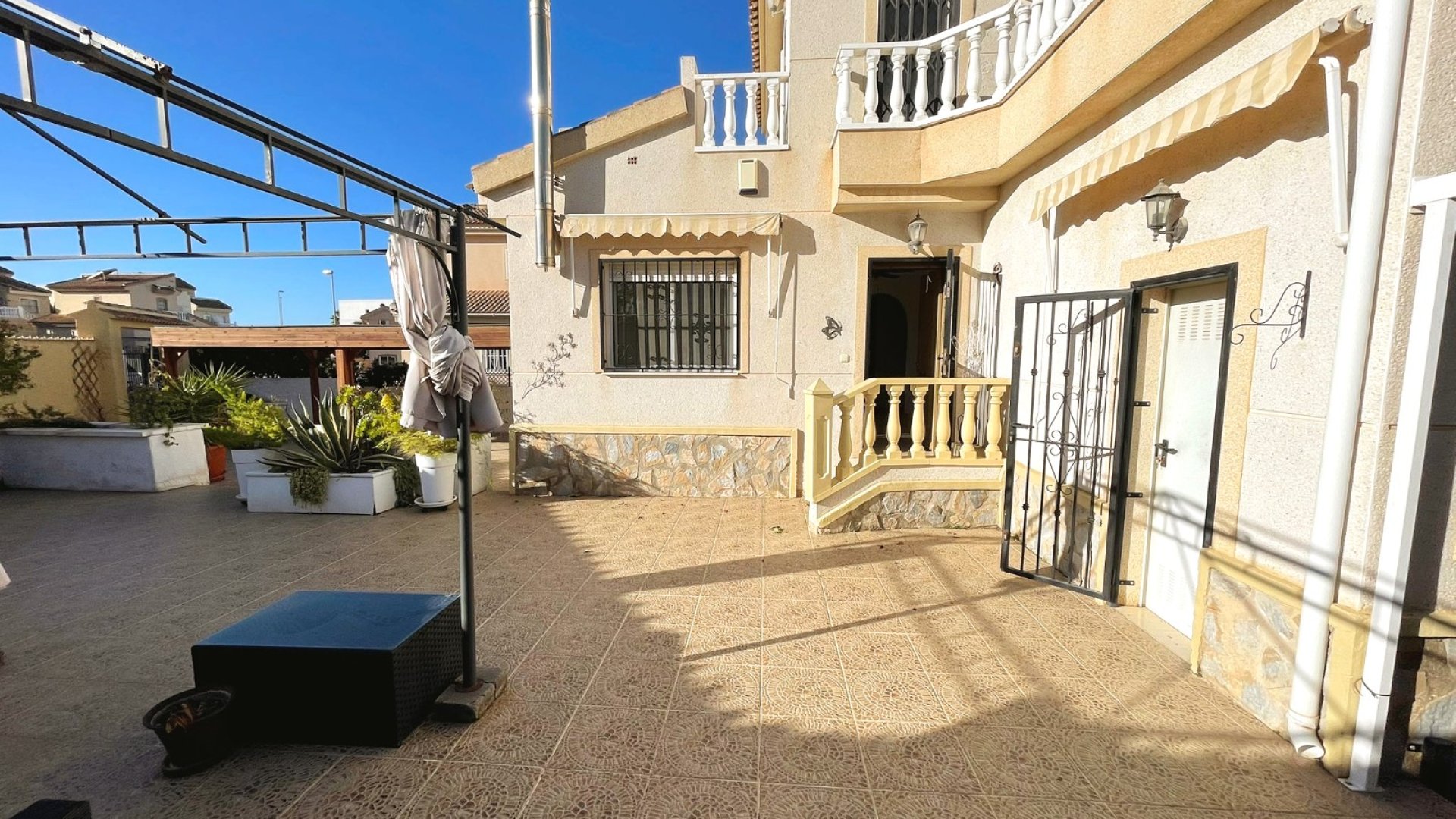 Resale - Villa -
Ciudad Quesada - Rojales