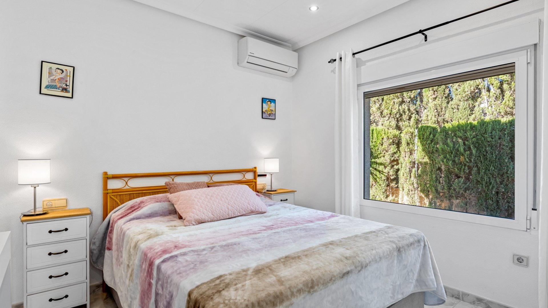 Resale - Villa -
Ciudad Quesada - Town Center