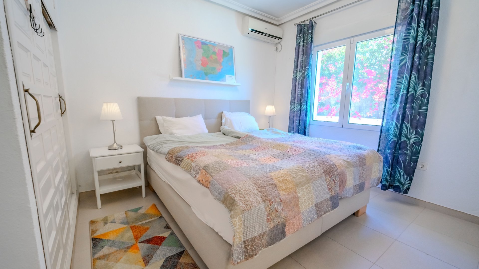 Resale - Villa -
Ciudad Quesada - town