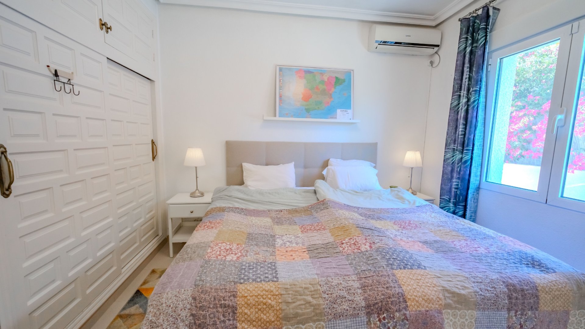 Resale - Villa -
Ciudad Quesada - town