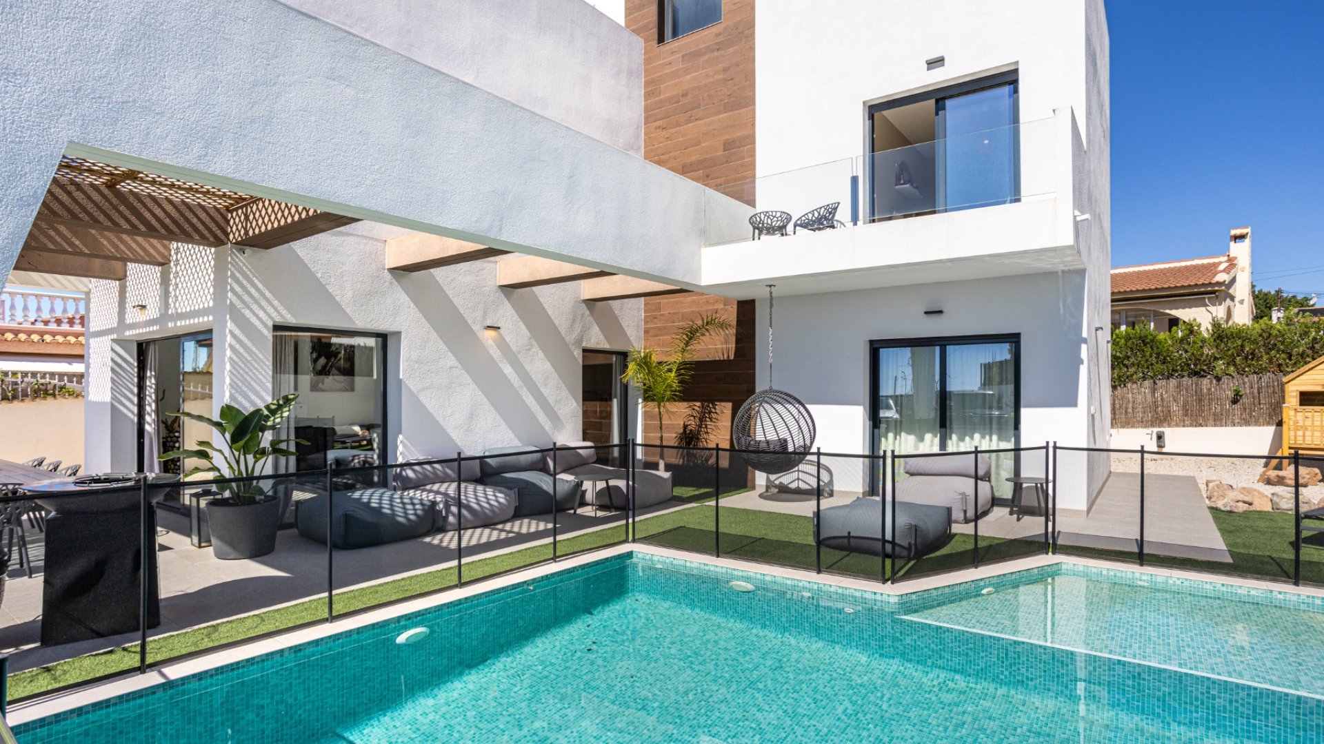 Resale - Villa -
Ciudad Quesada - town