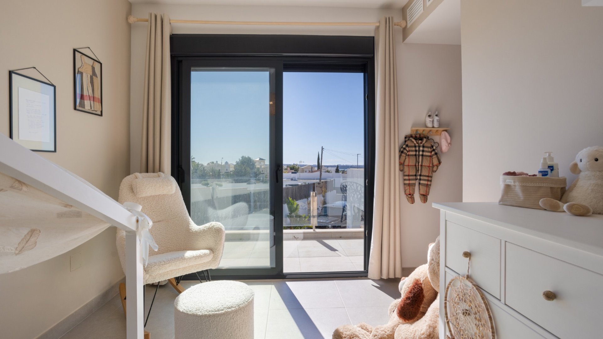 Resale - Villa -
Ciudad Quesada - town