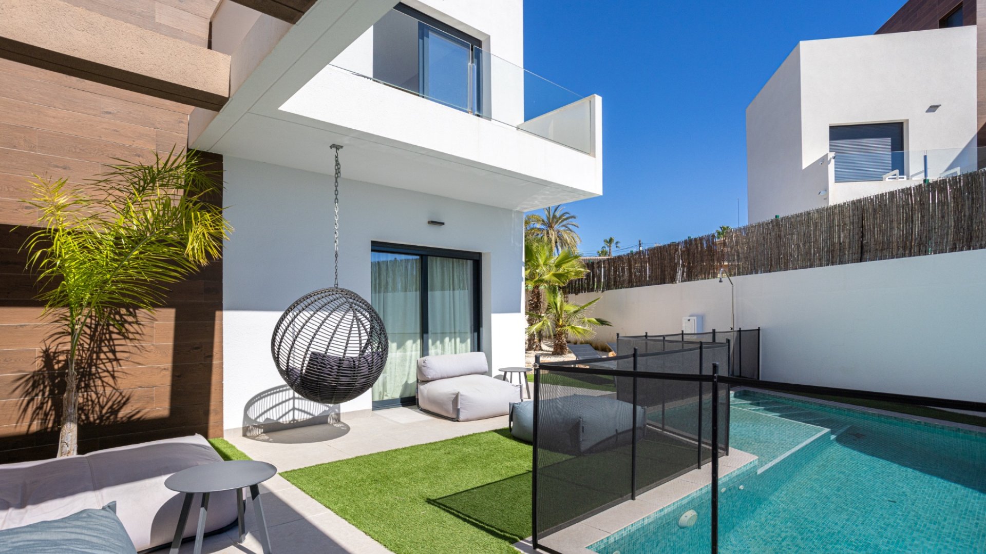 Resale - Villa -
Ciudad Quesada - town