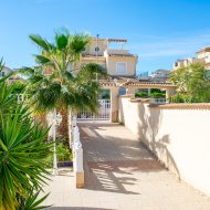 Resale - Villa -
Ciudad Quesada - Urbanizaciones