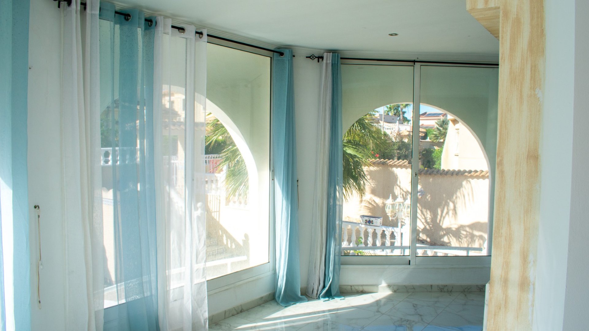 Resale - Villa -
Ciudad Quesada - Urbanizaciones