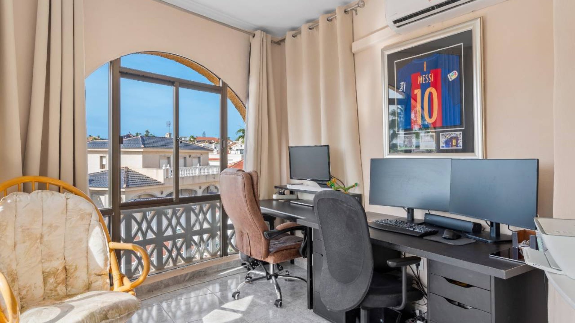 Resale - Villa -
Ciudad Quesada