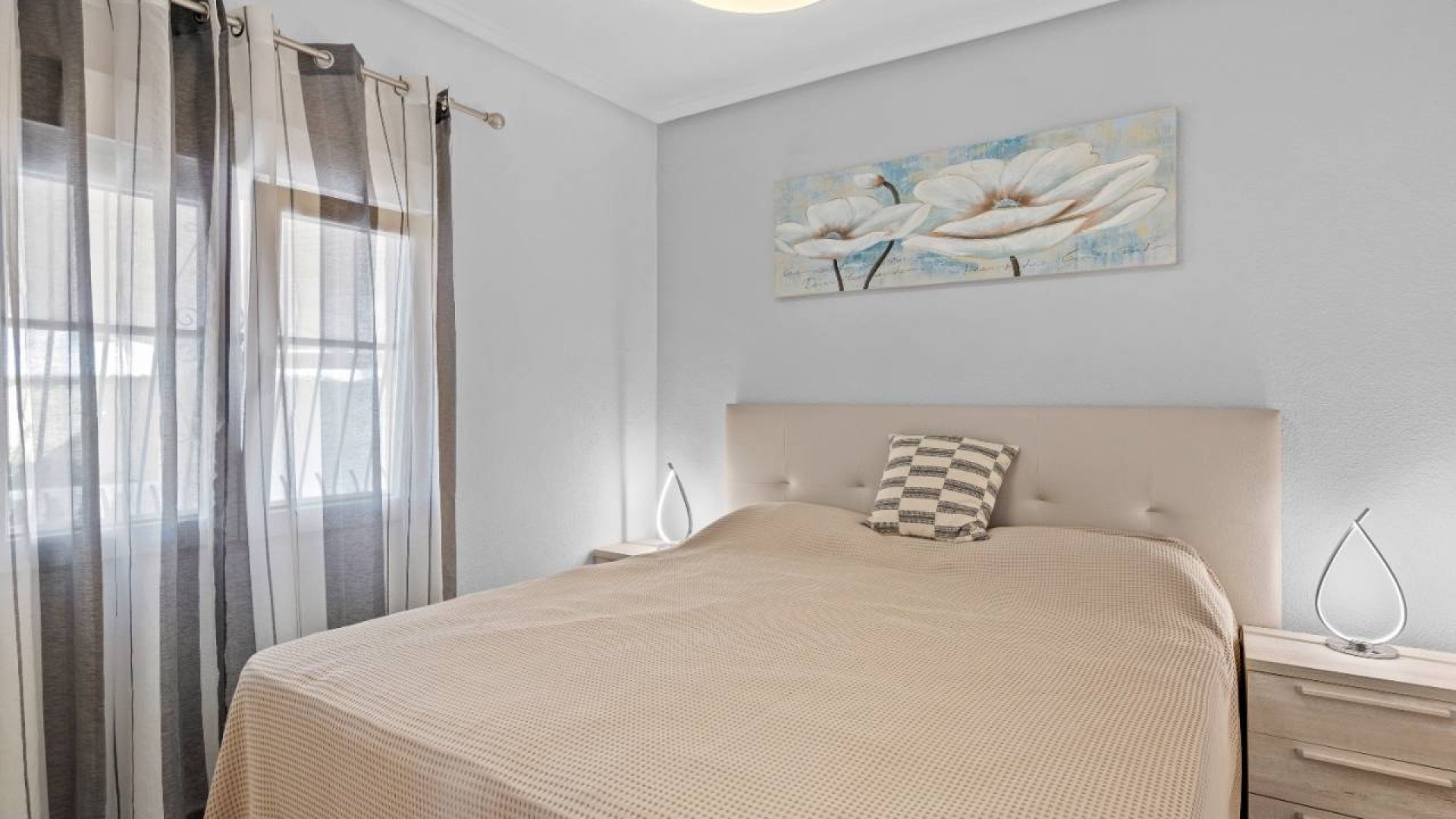 Resale - Villa -
Ciudad Quesada