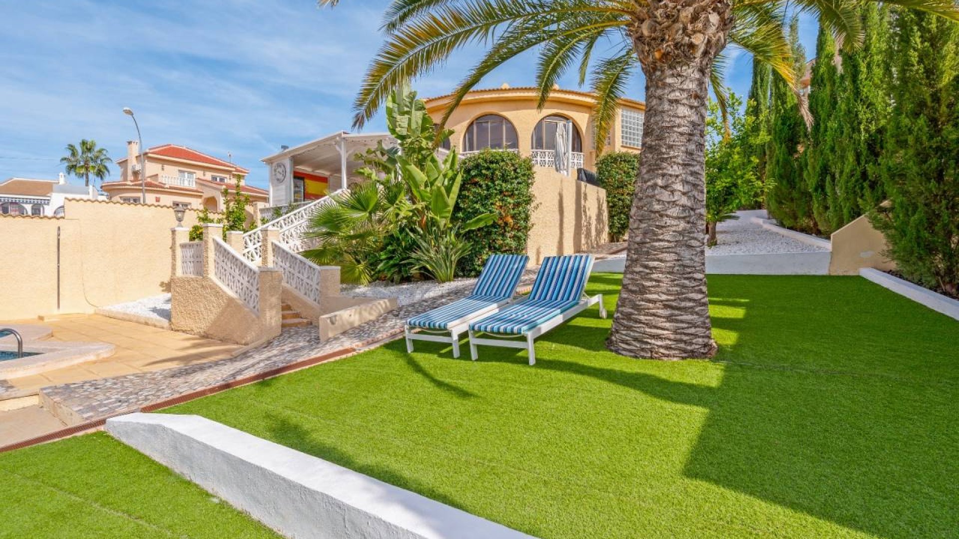 Resale - Villa -
Ciudad Quesada