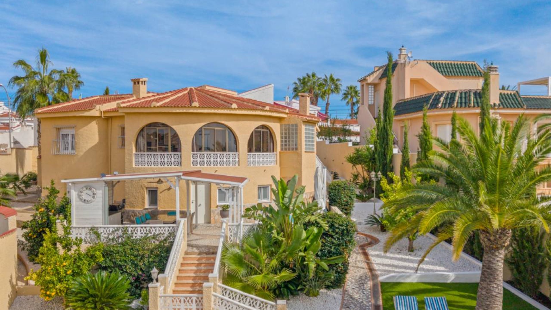 Resale - Villa -
Ciudad Quesada