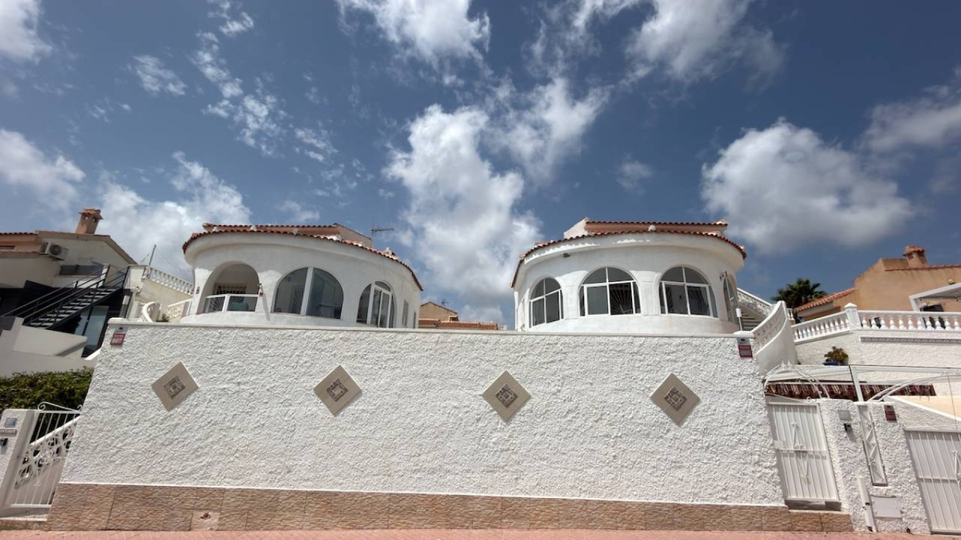 Resale - Villa -
Ciudad Quesada