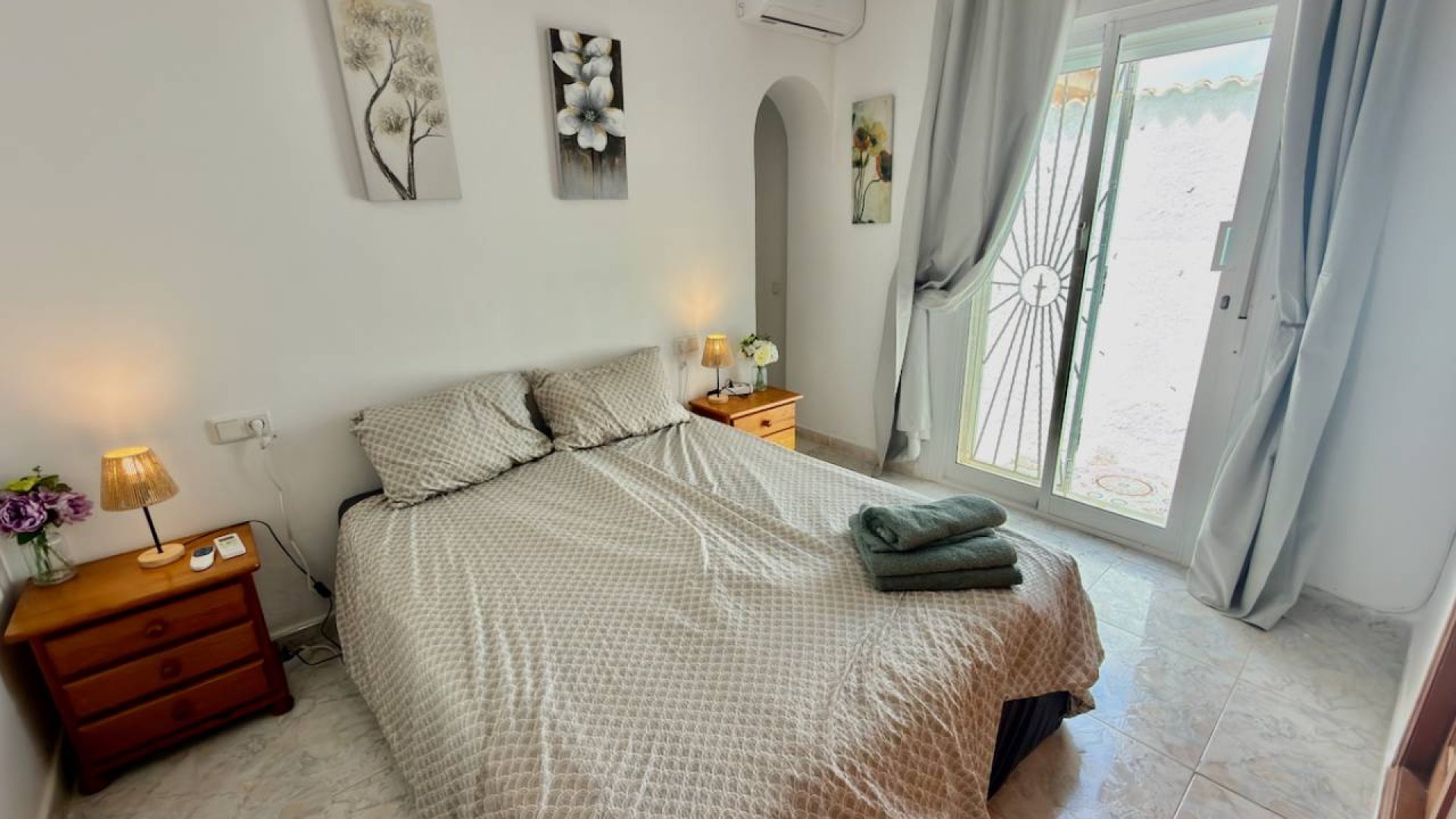 Resale - Villa -
Ciudad Quesada