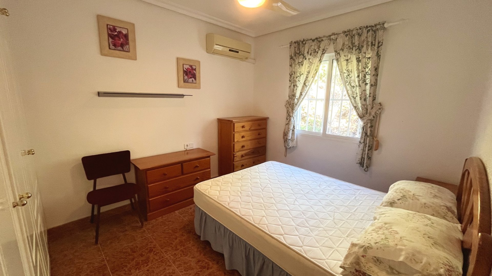 Resale - Villa -
Ciudad Quesada