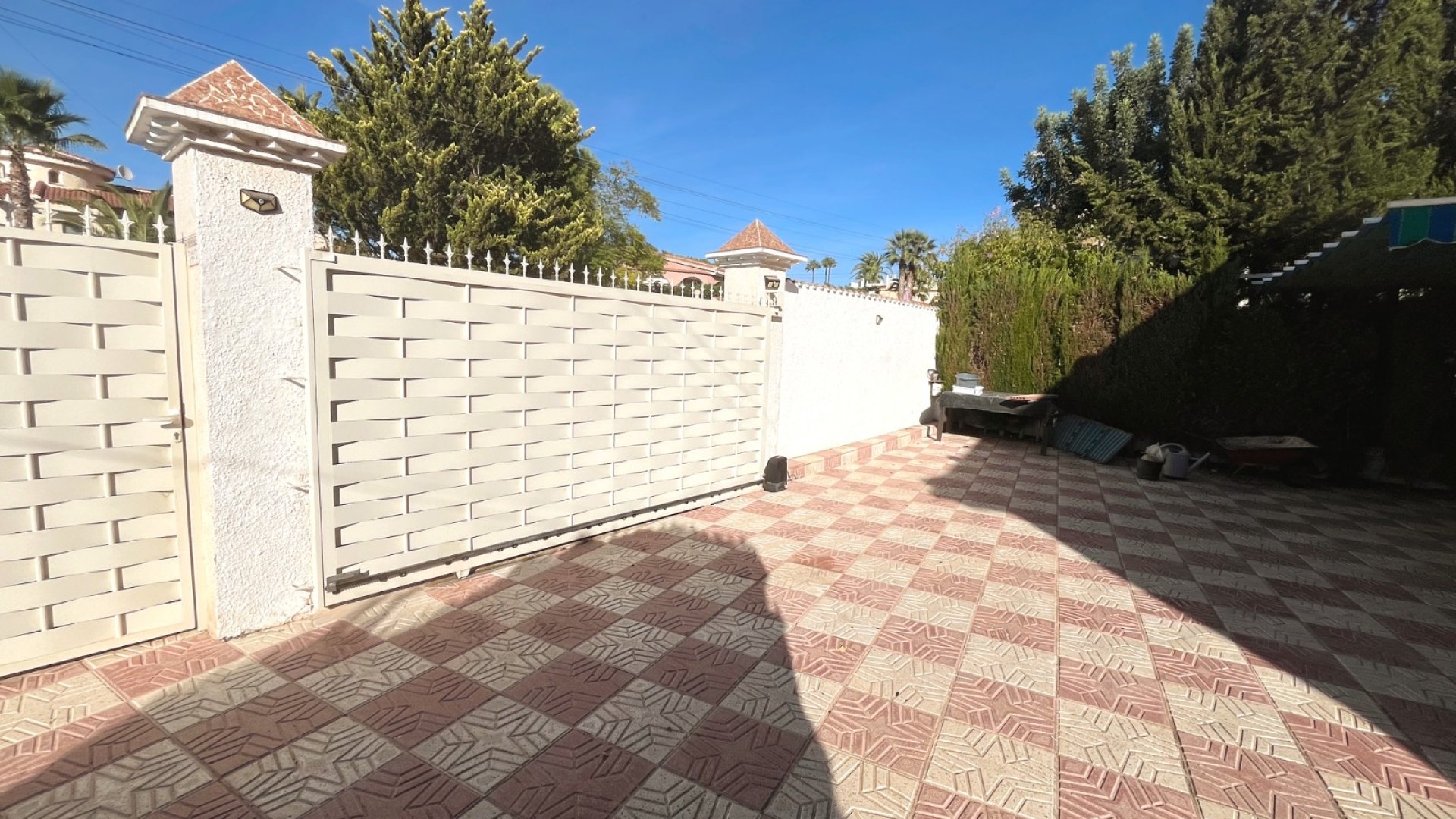 Resale - Villa -
Ciudad Quesada
