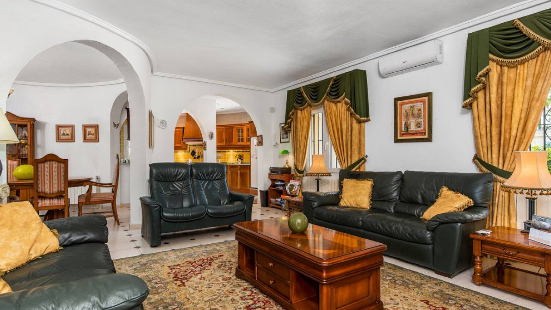 Resale - Villa -
Ciudad Quesada