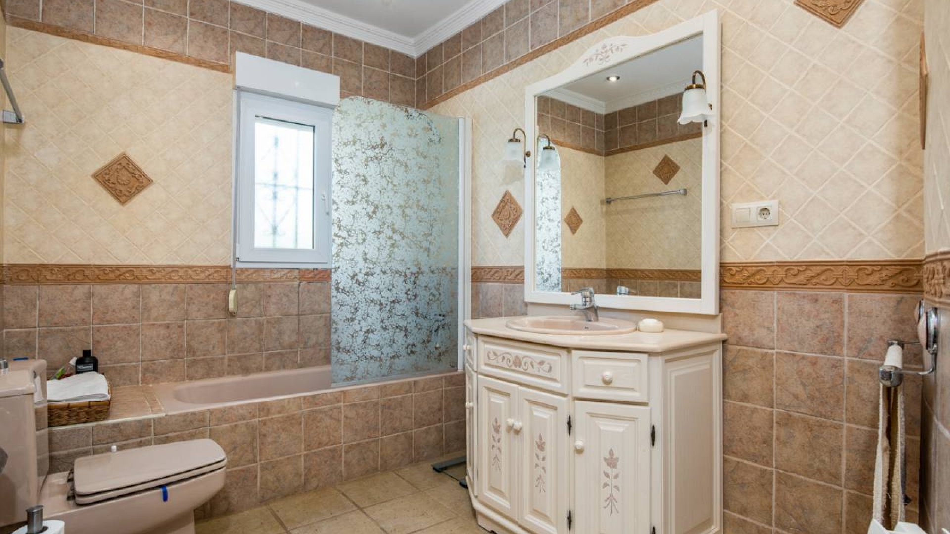 Resale - Villa -
Ciudad Quesada