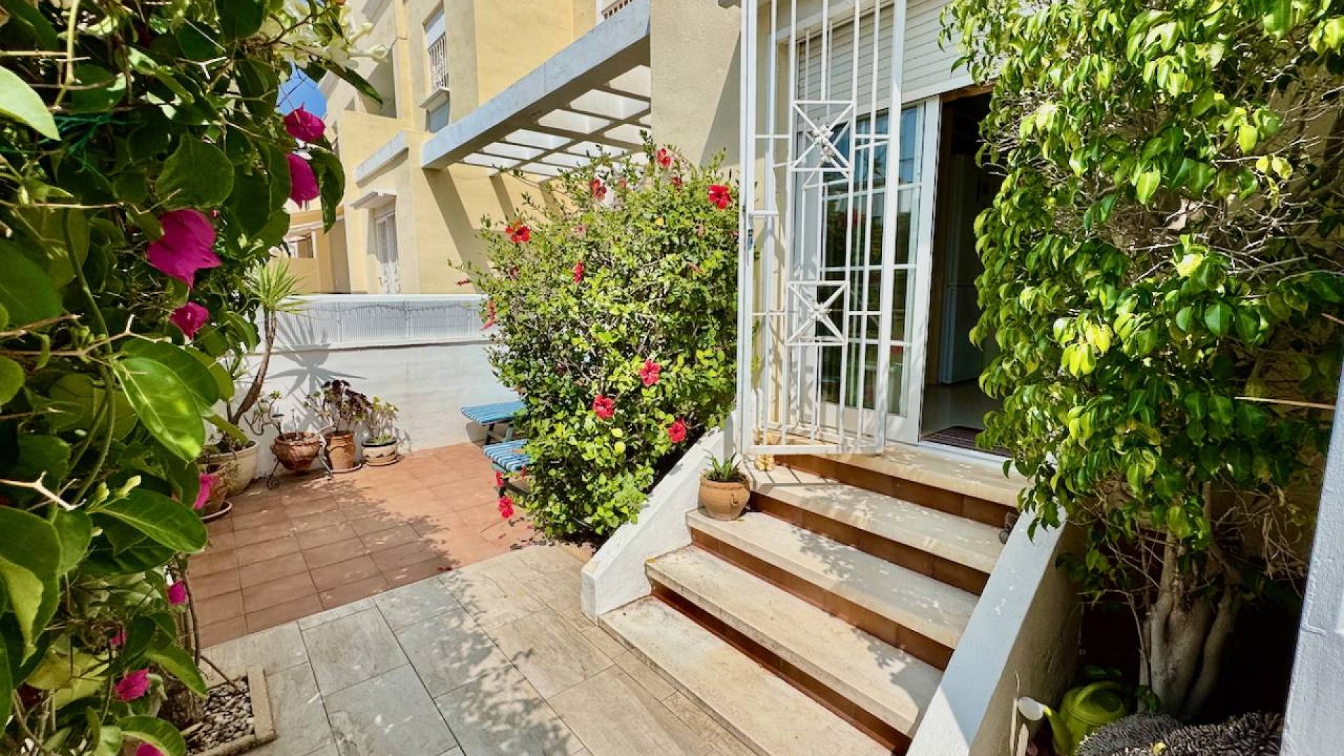 Resale - Villa -
Ciudad Quesada
