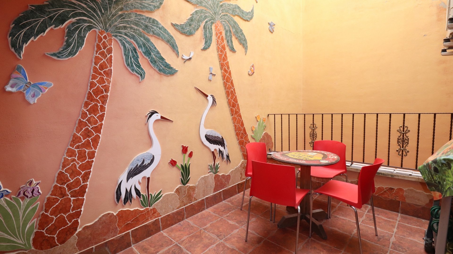 Resale - Villa -
Daya Nueva