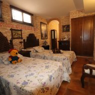 Resale - Villa -
Daya Nueva