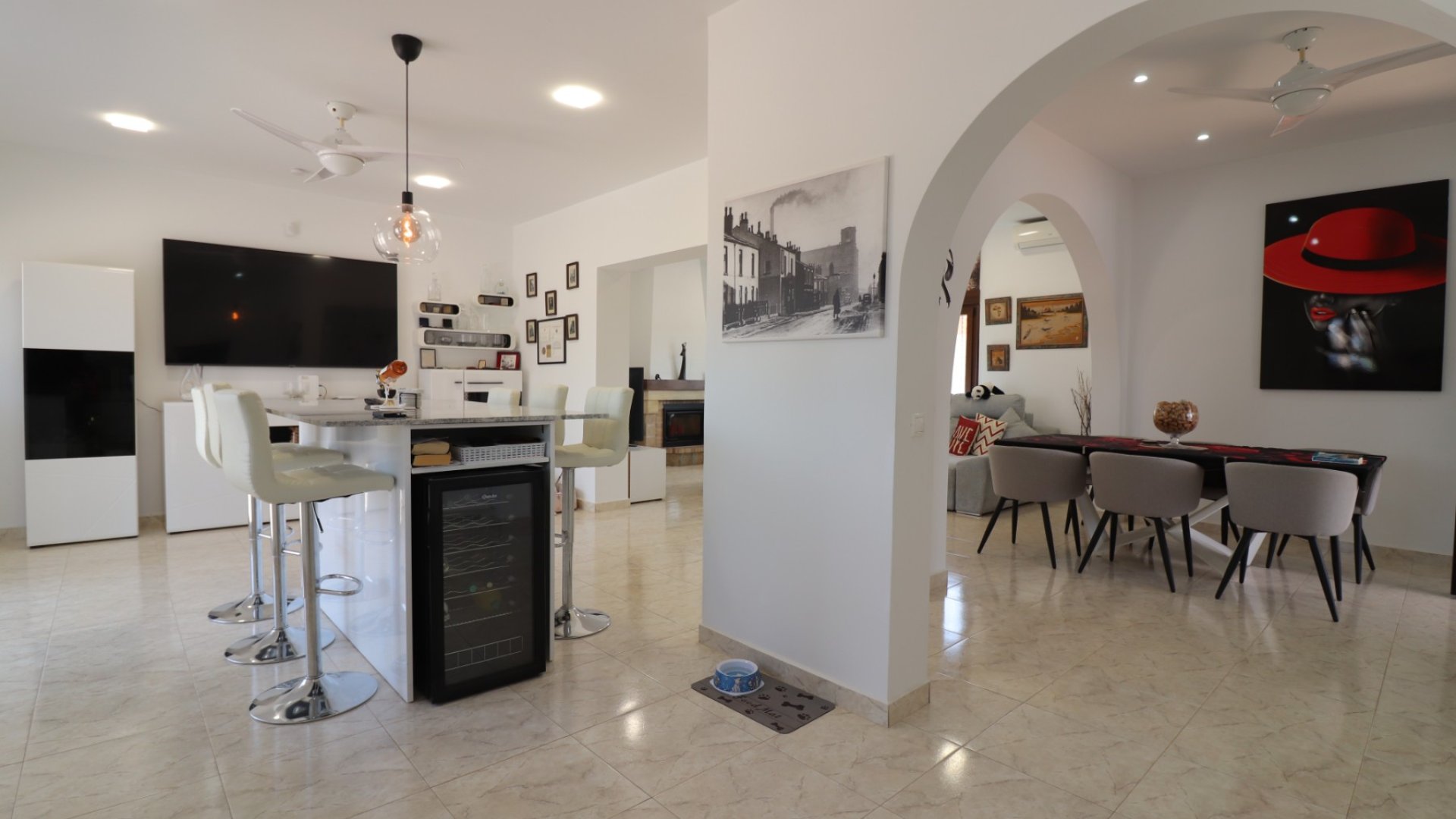 Resale - Villa -
Daya Vieja - Daya Vieja - Country