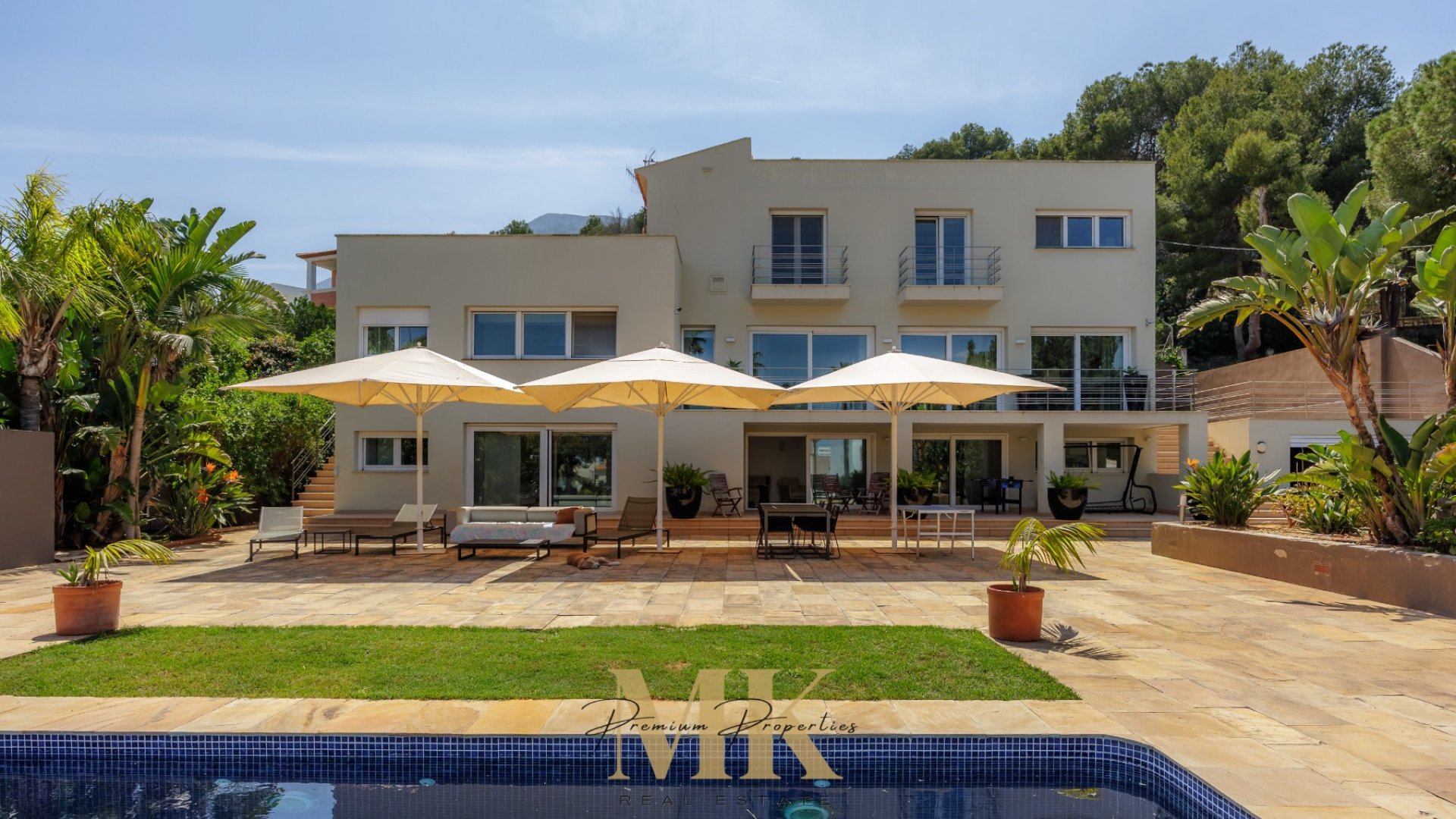 Resale - Villa -
Denia - Tossal Gros