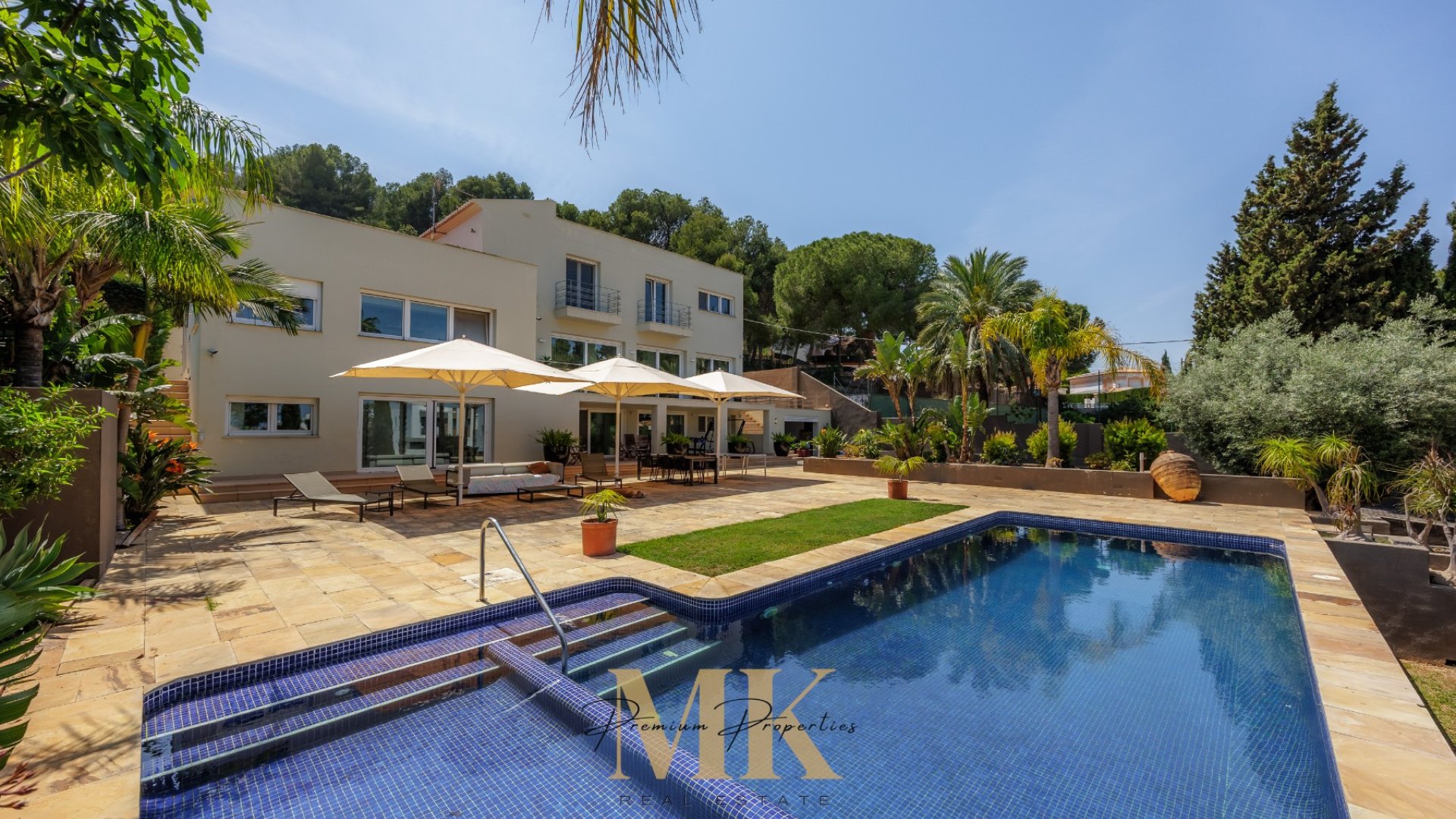 Resale - Villa -
Denia - Tossal Gros