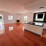 Resale - Villa -
Dolores