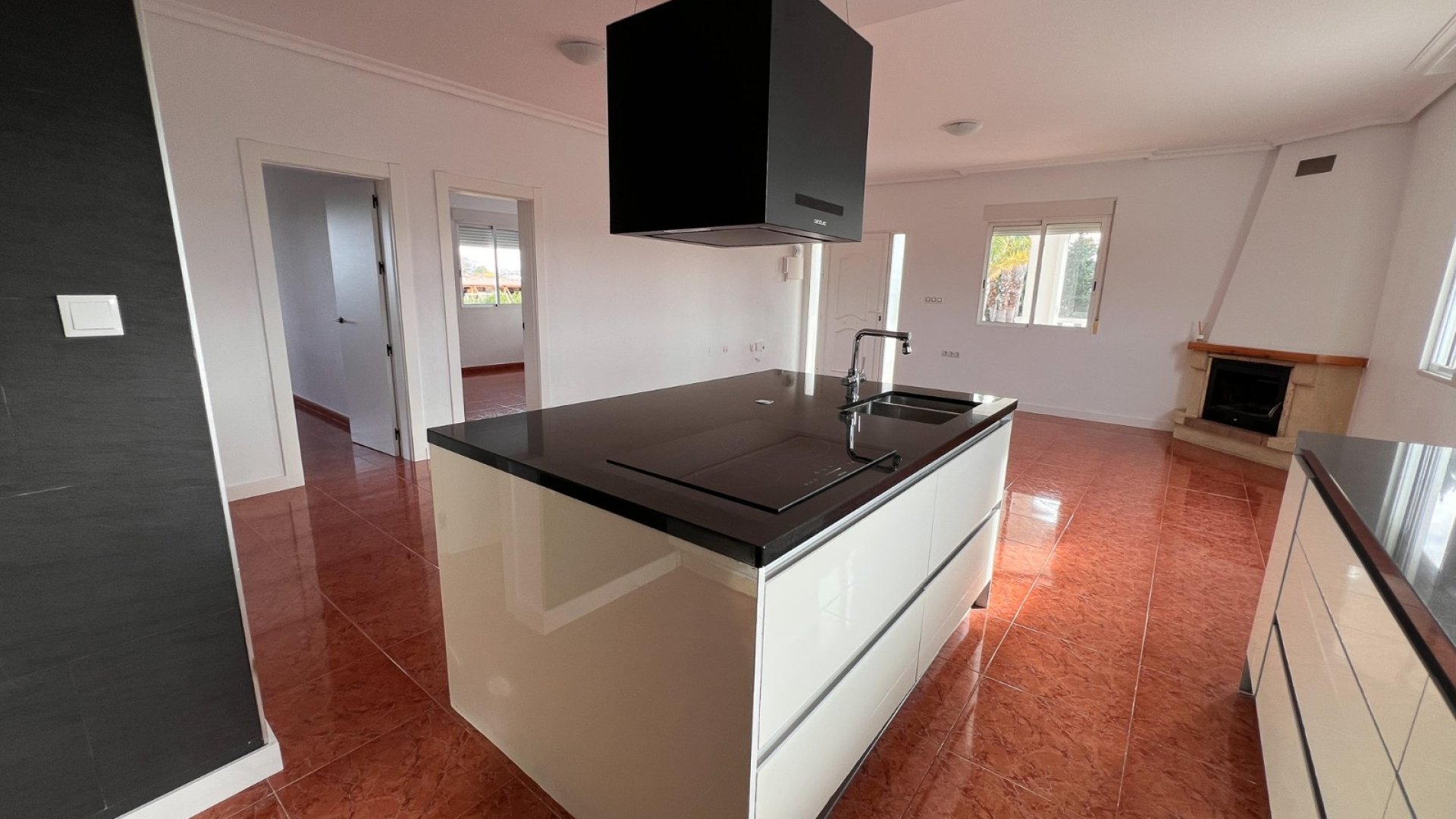 Resale - Villa -
Dolores