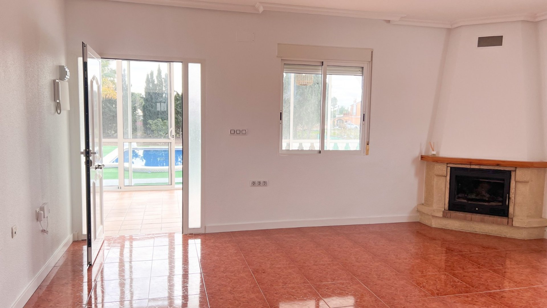 Resale - Villa -
Dolores