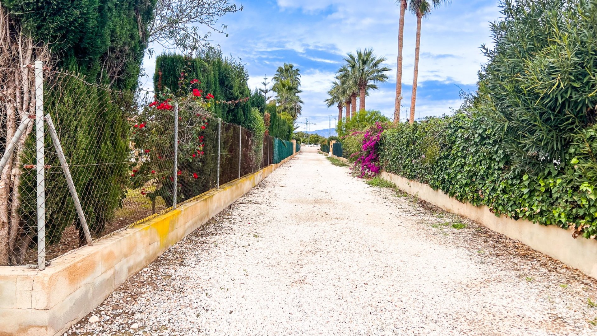 Resale - Villa -
Dolores