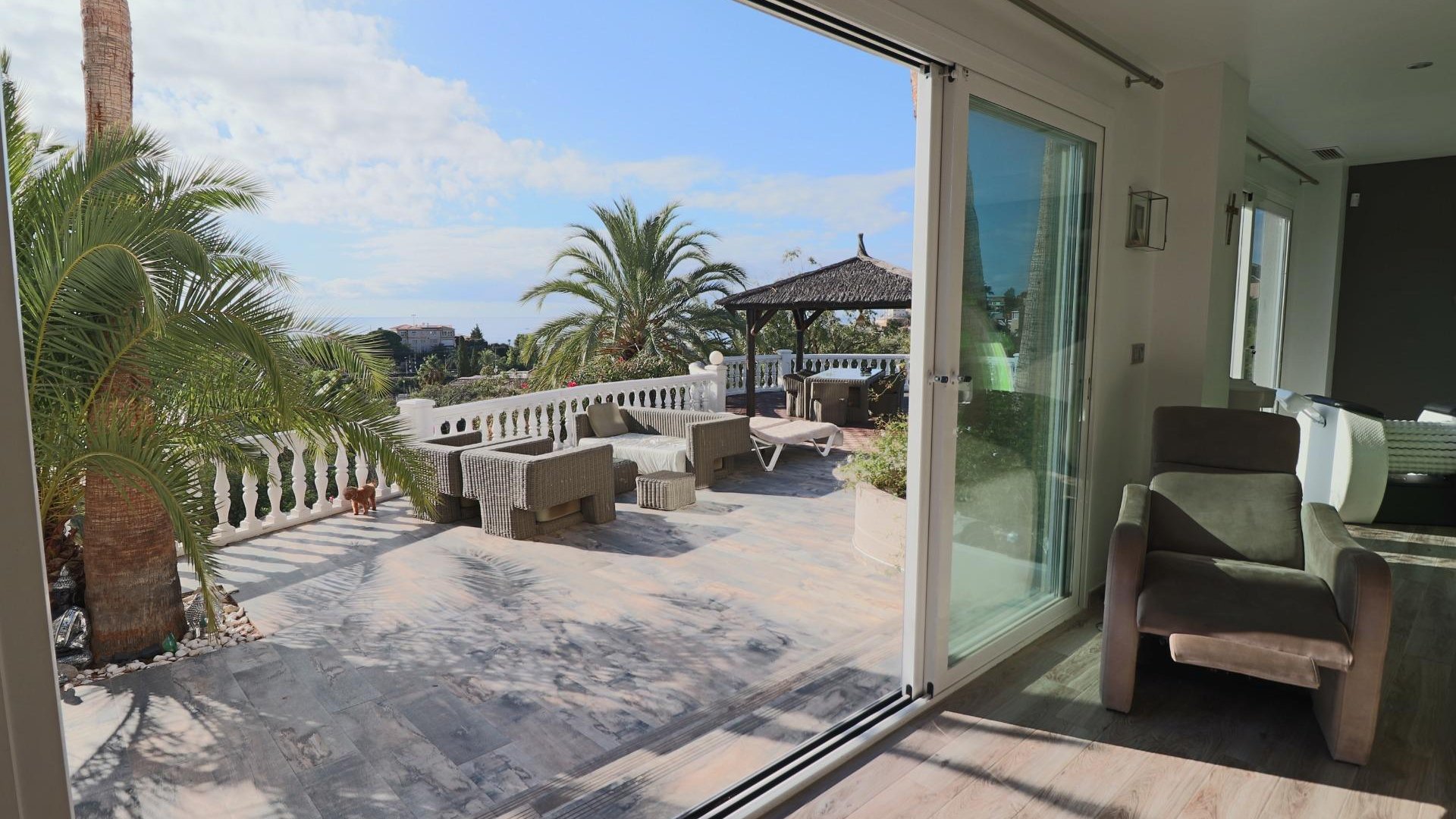 Resale - Villa -
El Campello - Coveta fuma
