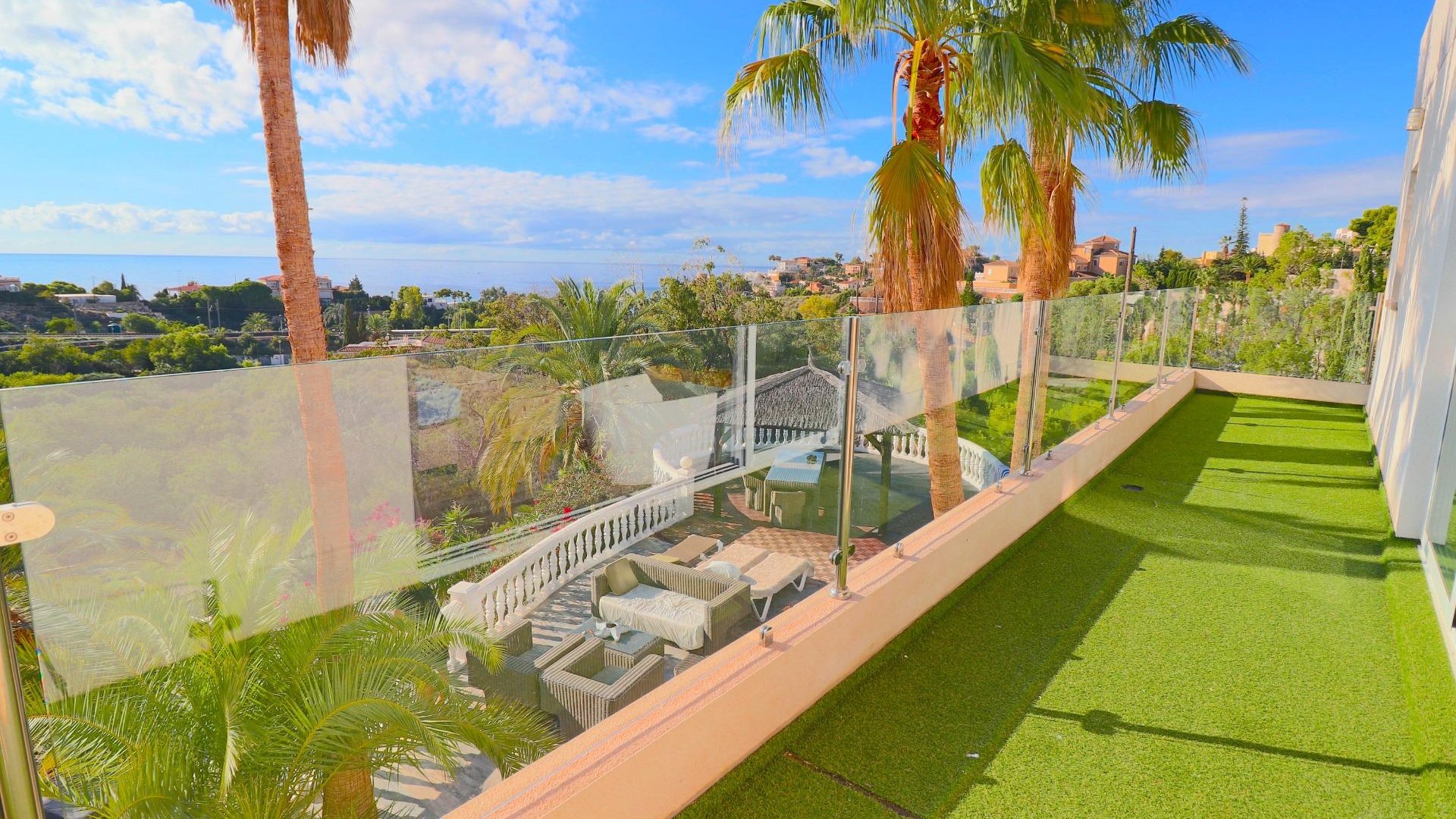 Resale - Villa -
El Campello - Coveta fuma