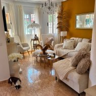 Resale - Villa -
El Raso - Guardamar del Segura